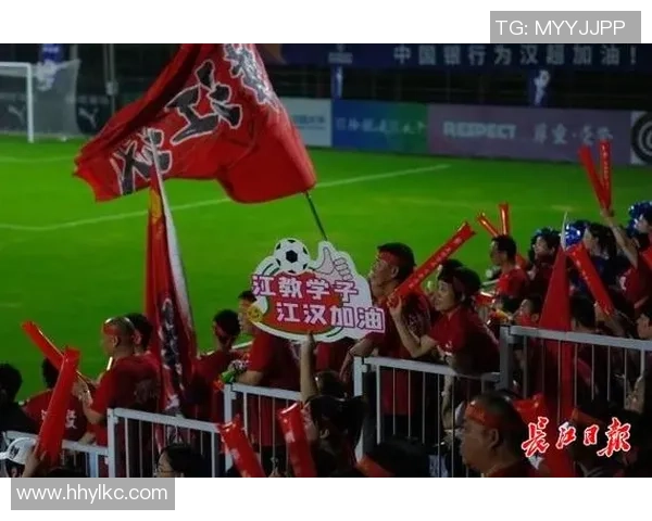 武汉足球队的速度之美：探寻快速进攻背后的战术与激情